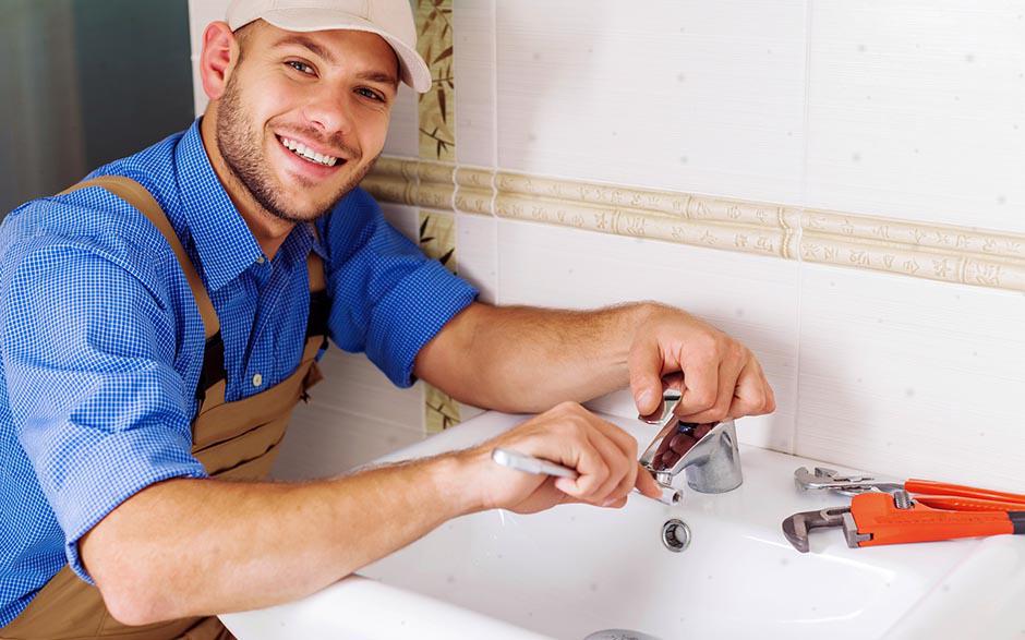 cherche plombier Levallois-Perret